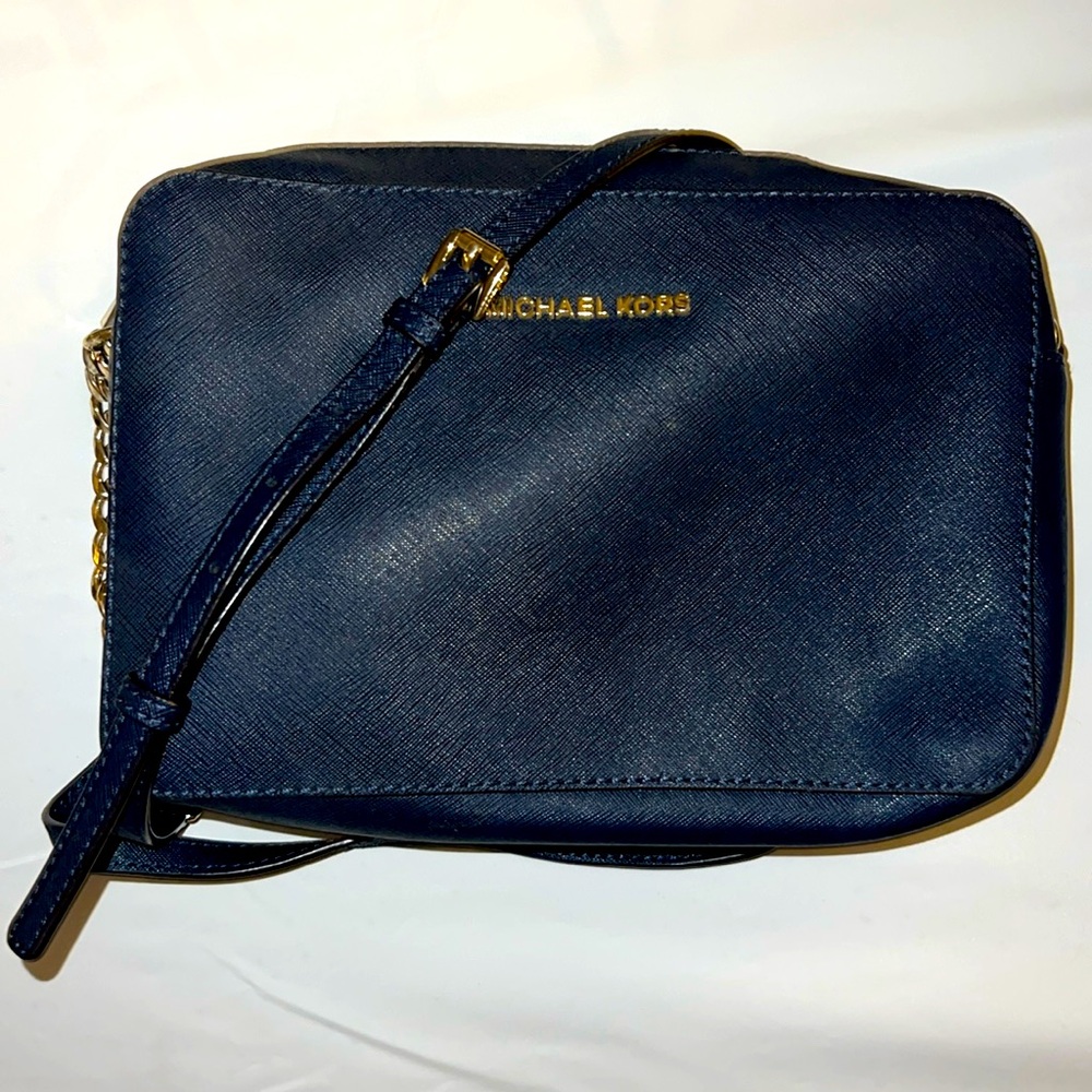 Michael kors jet set crossbody
